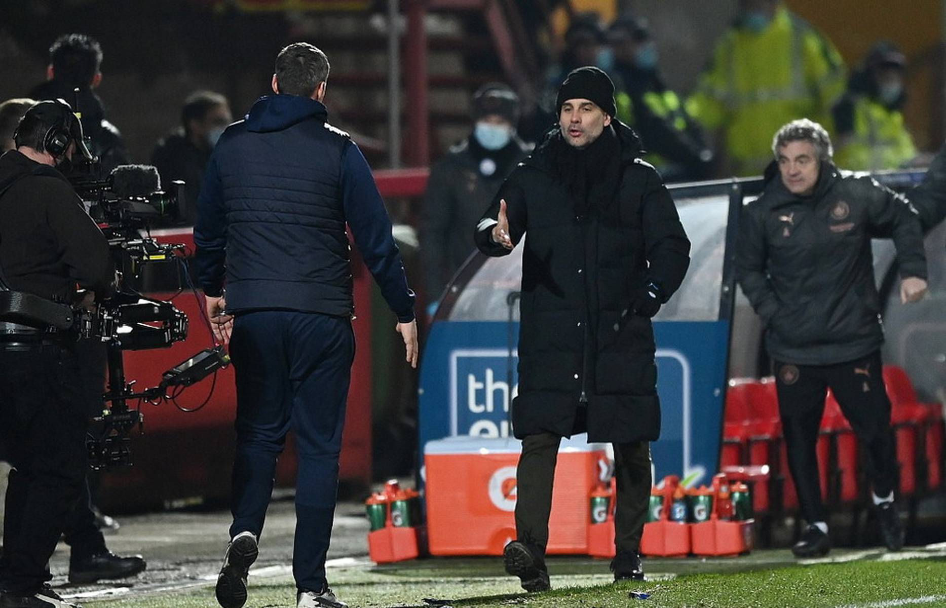 签与租借引 签与租借引