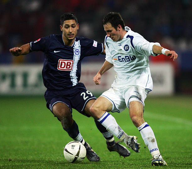 外援摩尔的 外援摩尔的