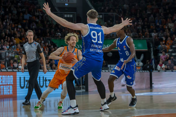 据层面的信 据层面的信